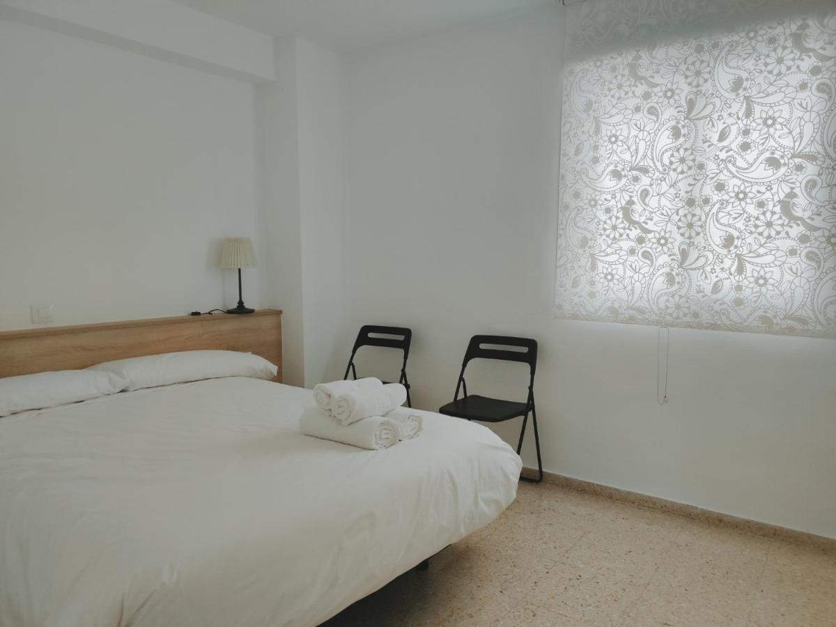 Casa Hiniesta.amplia Y Luminosa.perfecta Familias! Sevilla