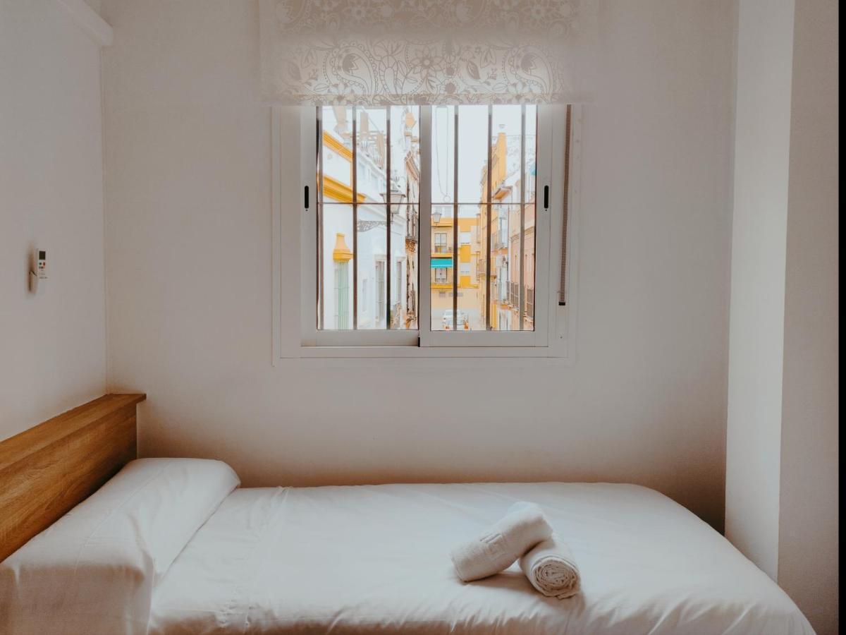 Casa Hiniesta.amplia Y Luminosa.perfecta Familias! * Sevilla